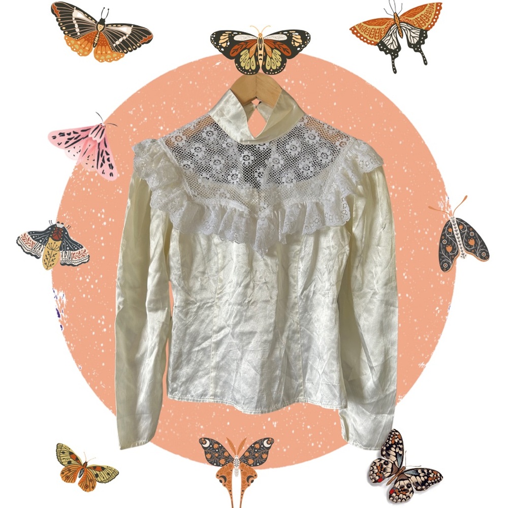 Gunne Sax Cream Lace Blouse with Victorian Influence